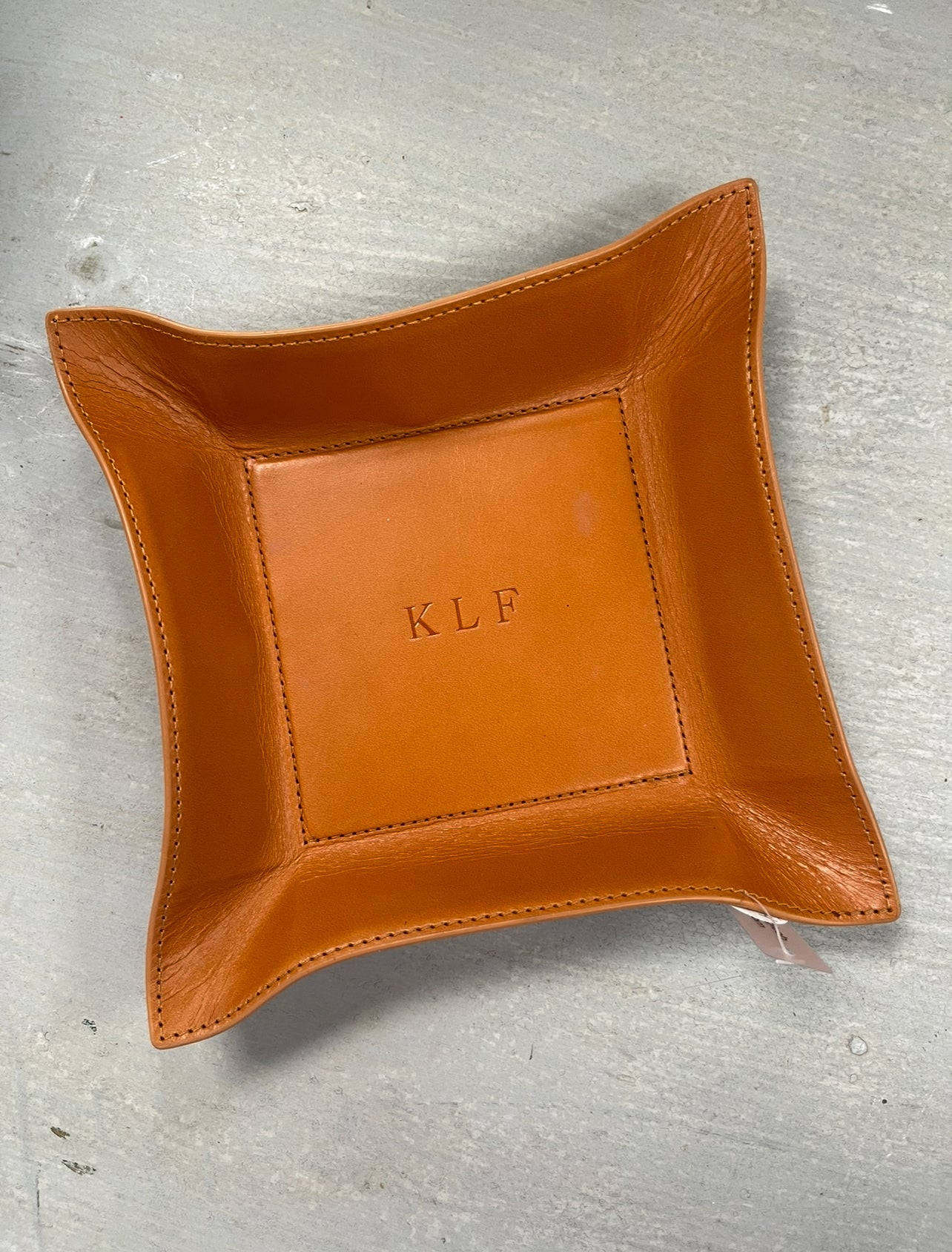 Perry Valet Tray
