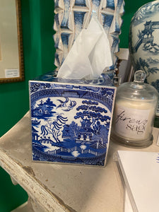 Blue Willow Tissue Box